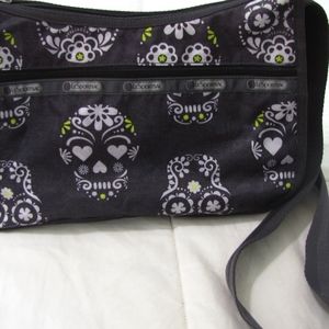 Skull purse